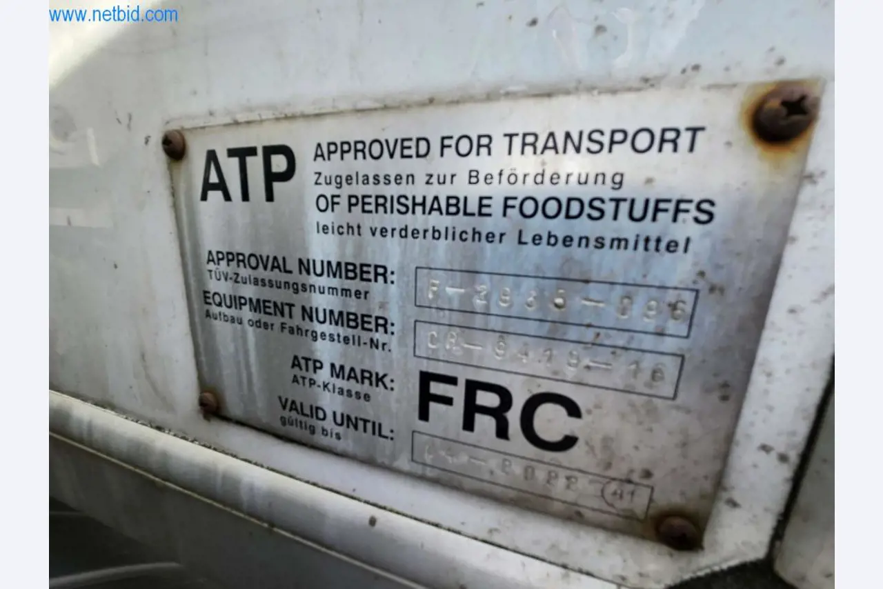 Máquinas bien mantenidas de un fabricante de productos de panadería-4