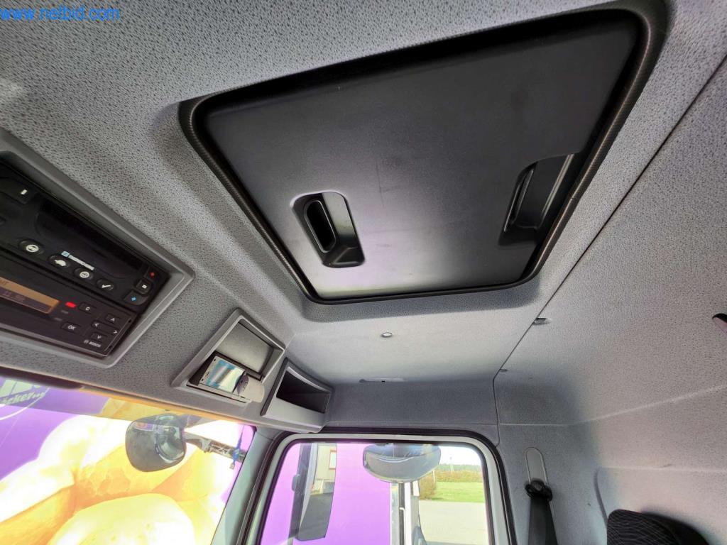 Máquinas bien mantenidas de un fabricante de productos de panadería-6