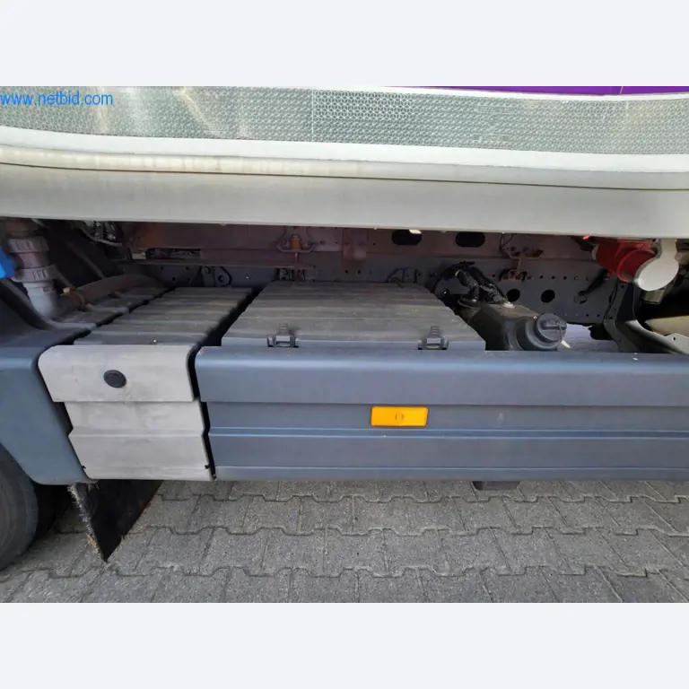 Máquinas bem conservadas de um fabricante de produtos de pastelaria-18