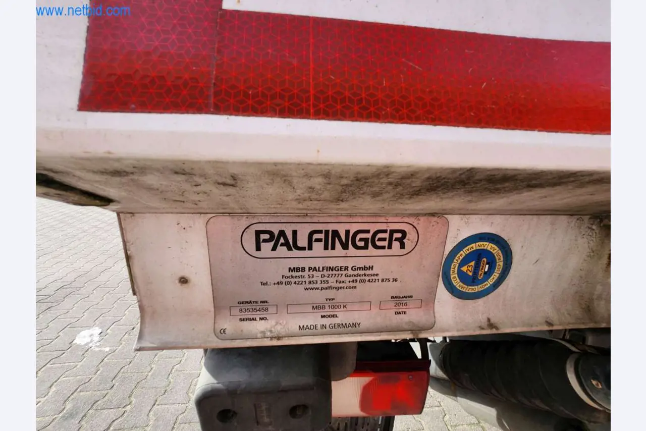 Máquinas bem conservadas de um fabricante de produtos de pastelaria-20