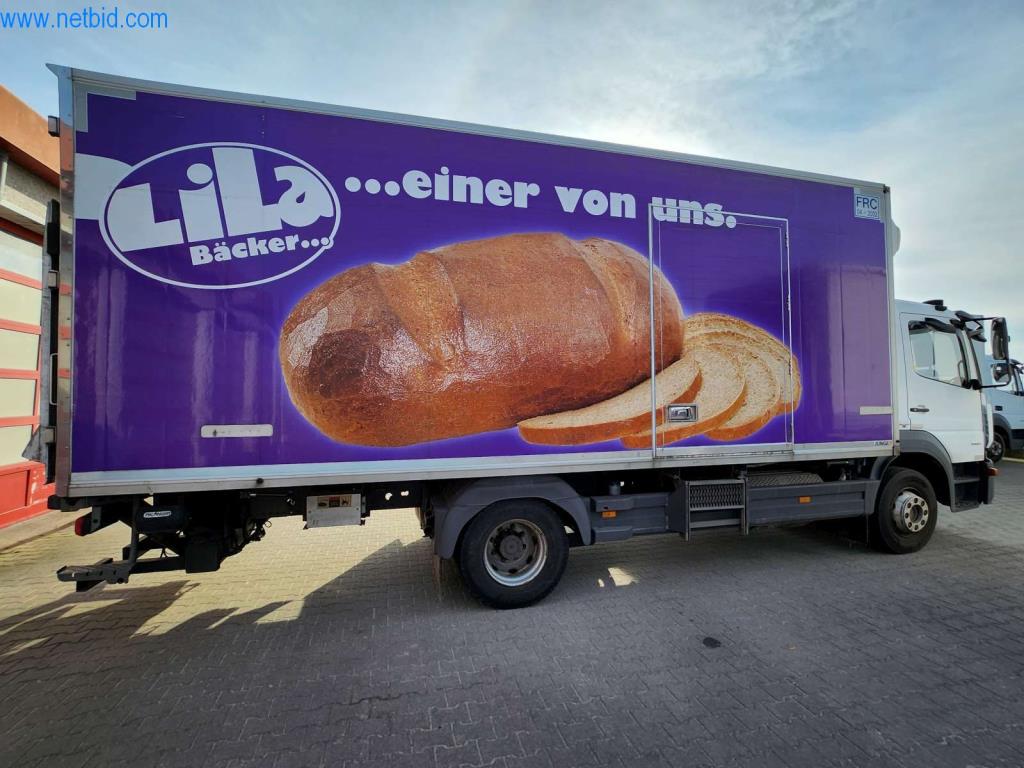 Dobře udržované stroje od výrobce pečiva-23