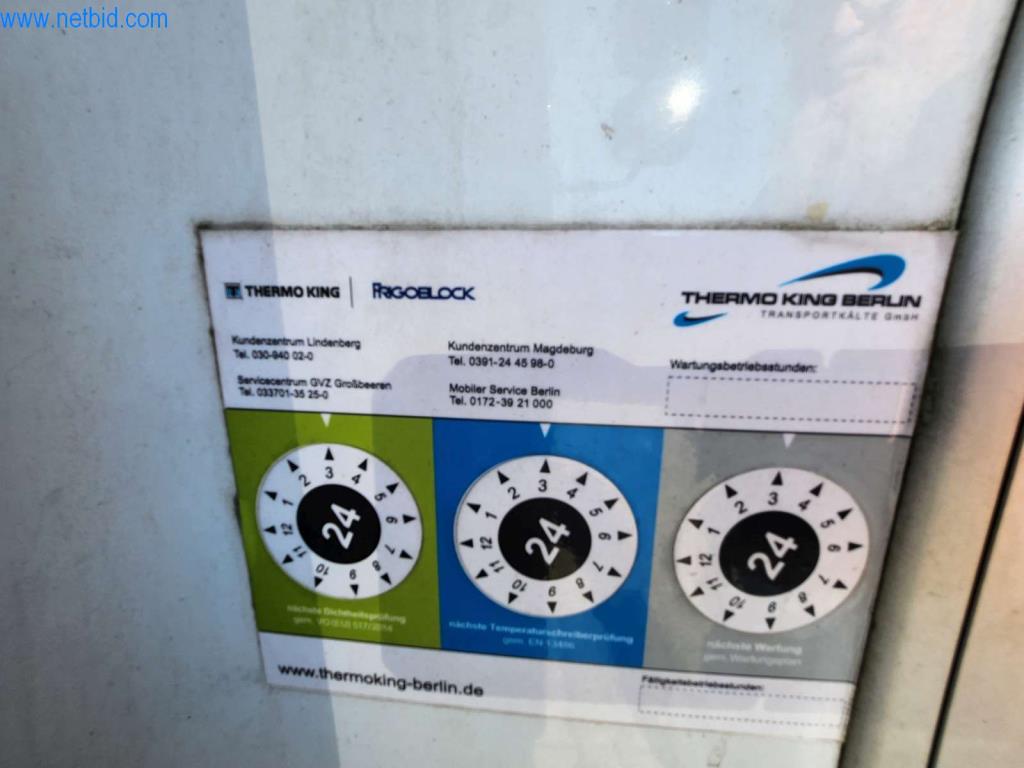 Máquinas bem conservadas de um fabricante de produtos de pastelaria-10