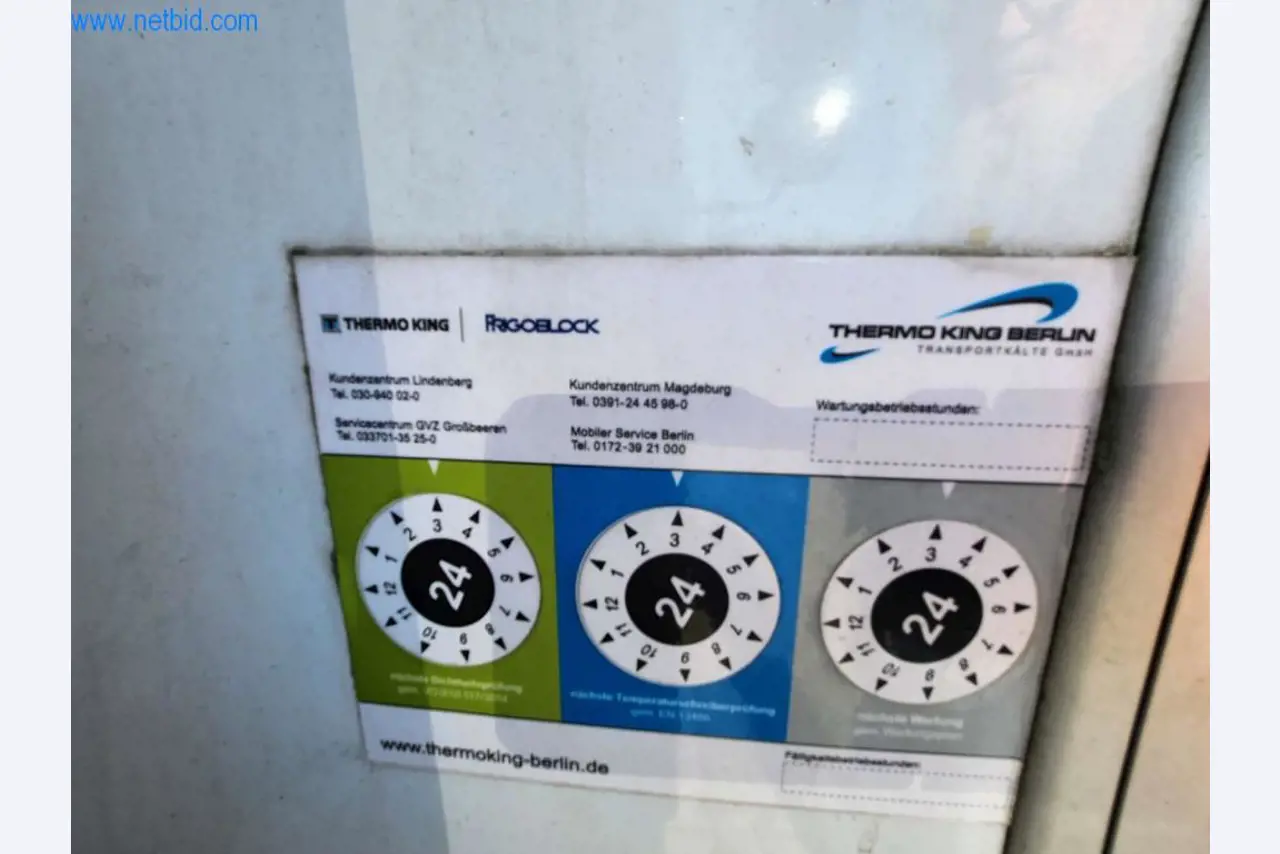 Máquinas bem conservadas de um fabricante de produtos de pastelaria-10