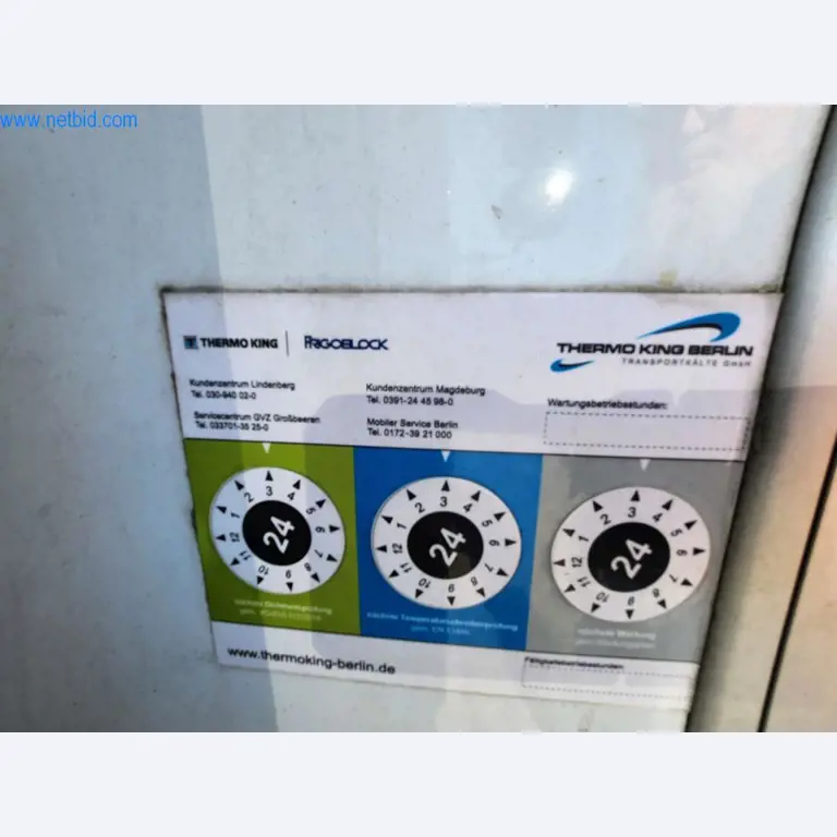 Máquinas bem conservadas de um fabricante de produtos de pastelaria-10