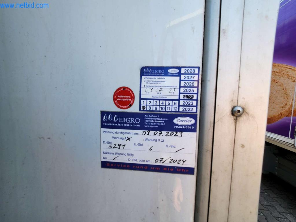 Máquinas bem conservadas de um fabricante de produtos de pastelaria-12