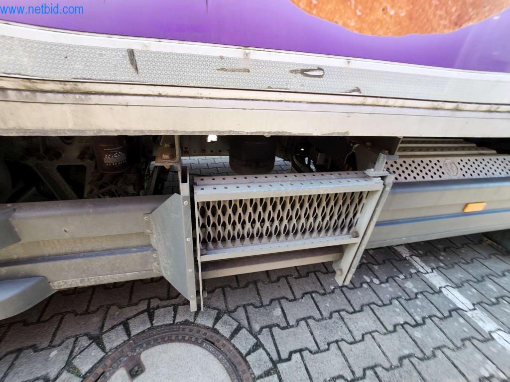 Máquinas bem conservadas de um fabricante de produtos de pastelaria-21