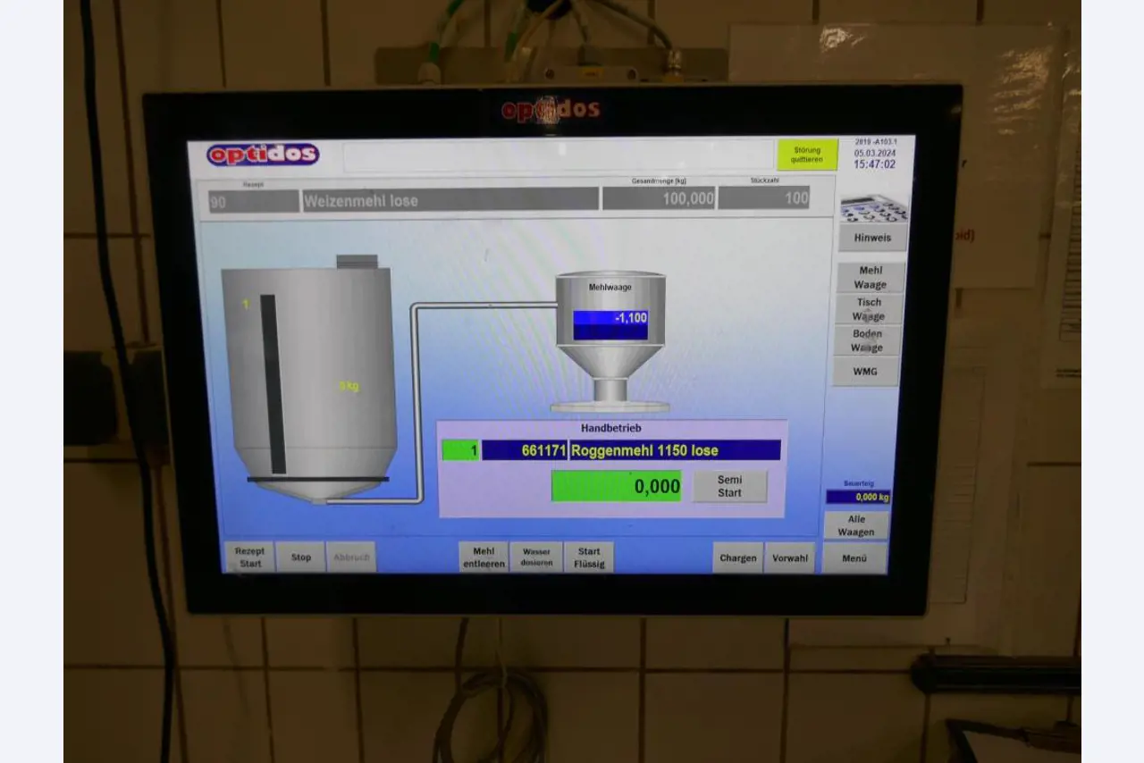 Well-maintained machines of a bakery manufacturer-5