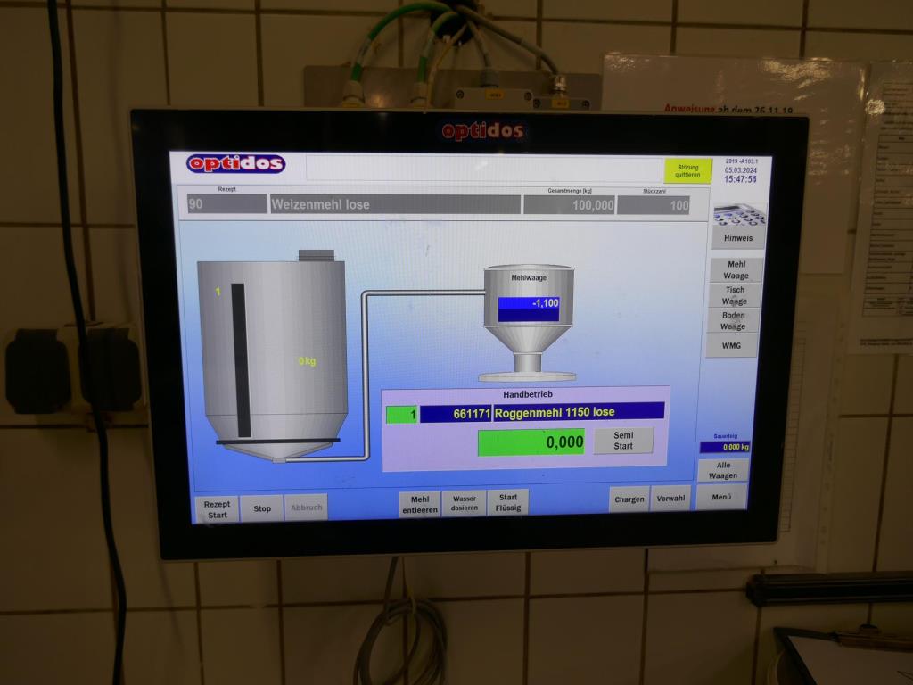 Gepflegte Maschinen eines Backwarenherstellers-7