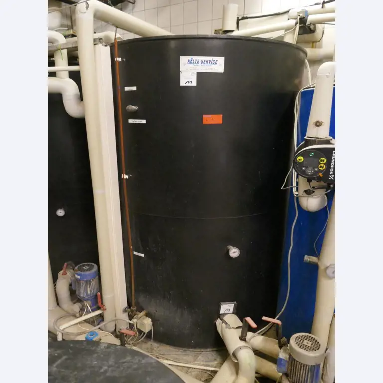 Well-maintained machines of a bakery manufacturer-3