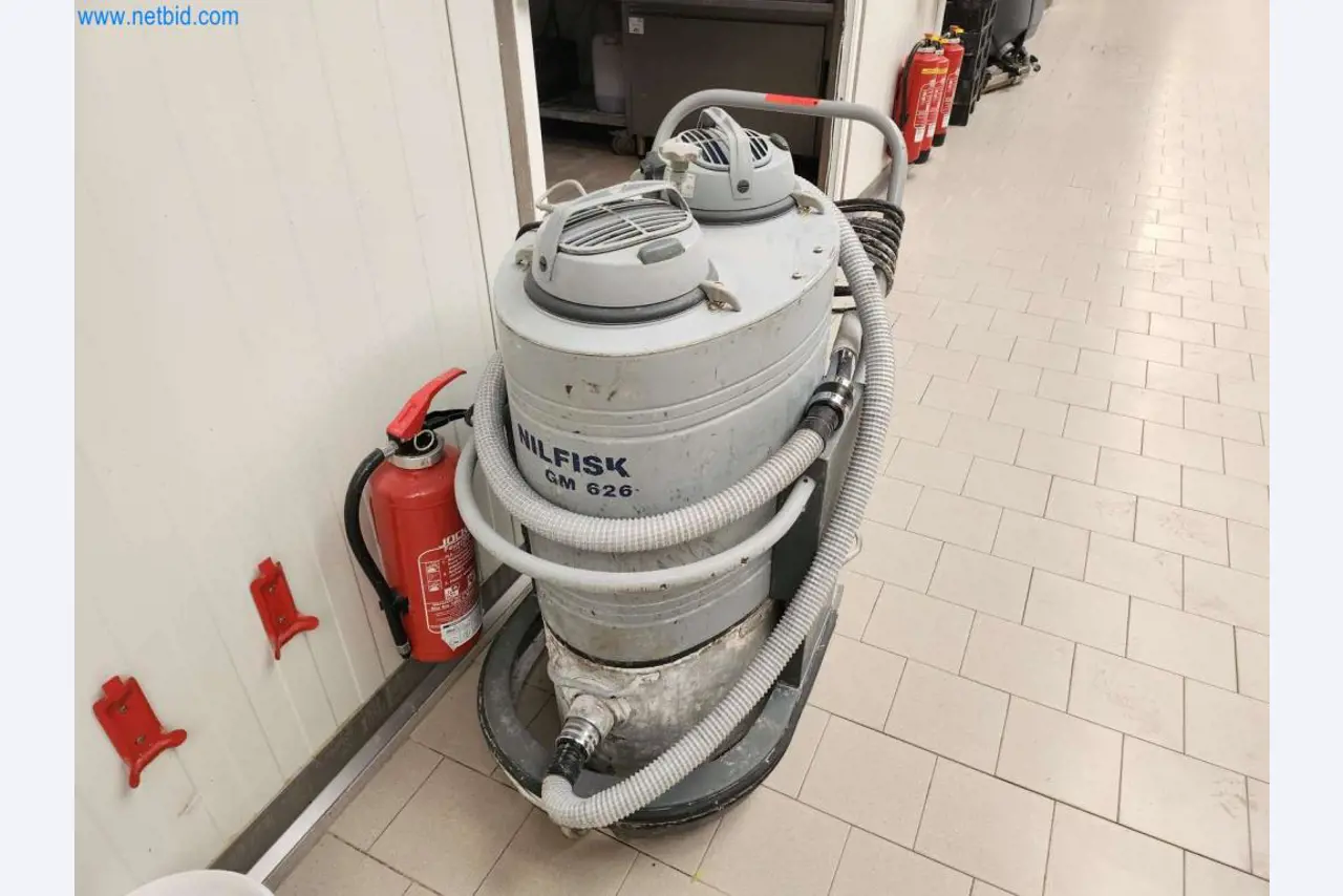 Máquinas bem conservadas de um fabricante de produtos de pastelaria-1