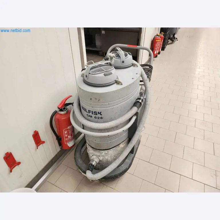 Máquinas bem conservadas de um fabricante de produtos de pastelaria-1