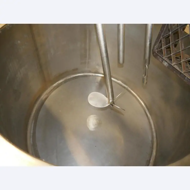 Well-maintained machines of a bakery manufacturer-4