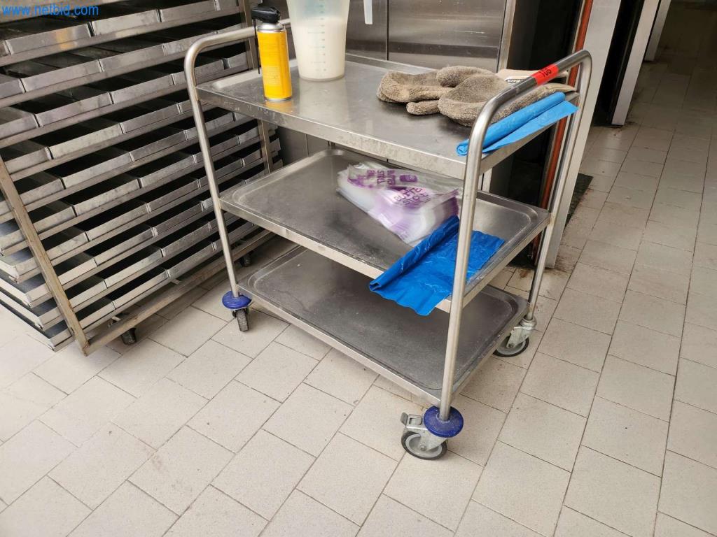 Máquinas bem conservadas de um fabricante de produtos de pastelaria-1