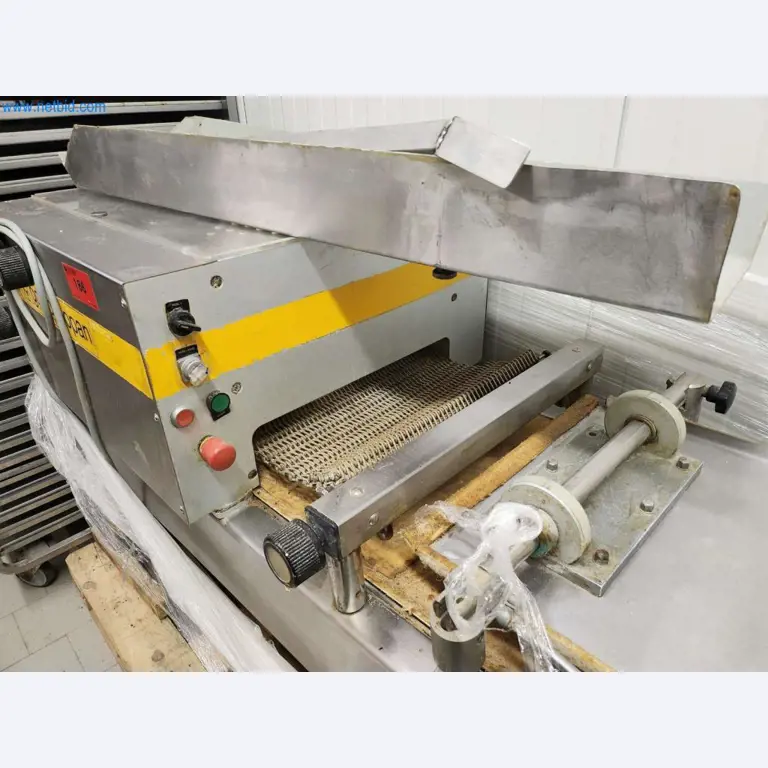 Machines entretenues d'un fabricant de produits de boulangerie-2