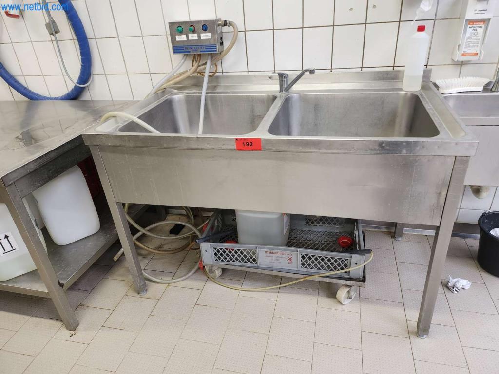 Máquinas bem conservadas de um fabricante de produtos de pastelaria-1