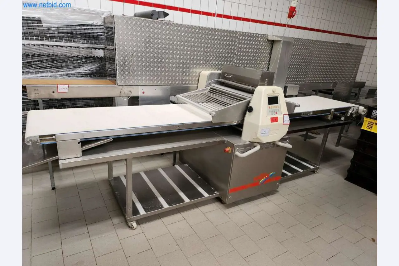 Machines entretenues d'un fabricant de produits de boulangerie-1