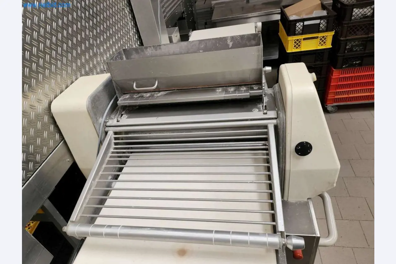 Machines entretenues d'un fabricant de produits de boulangerie-2