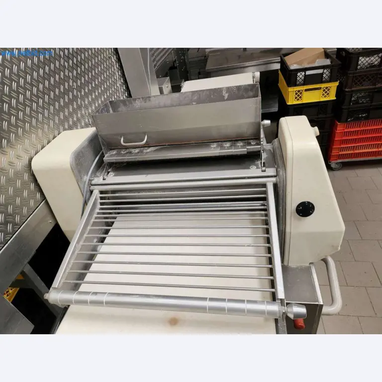 Machines entretenues d'un fabricant de produits de boulangerie-2