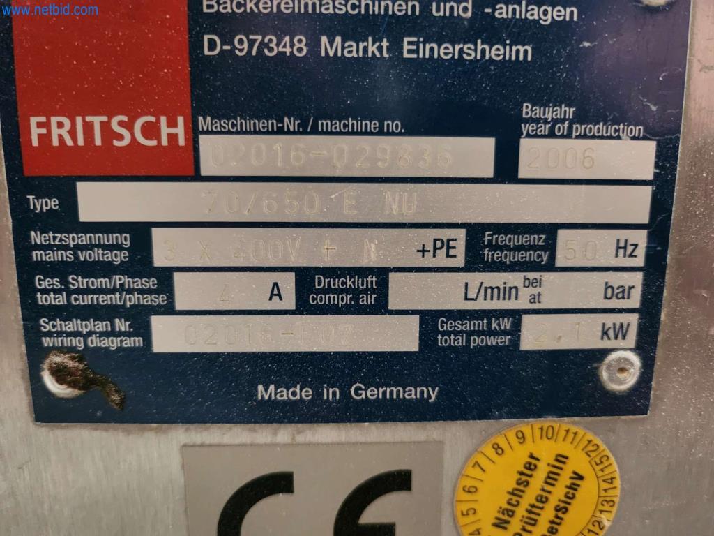 Máquinas bem conservadas de um fabricante de produtos de pastelaria-4