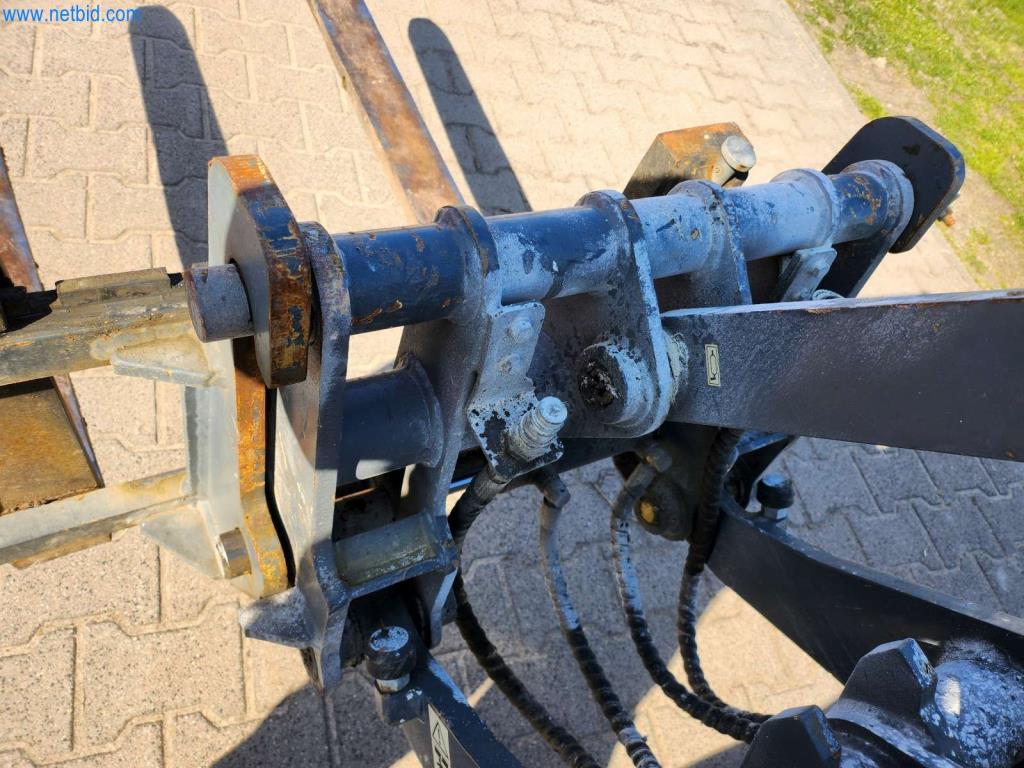 Máquinas bem conservadas de um fabricante de produtos de pastelaria-8