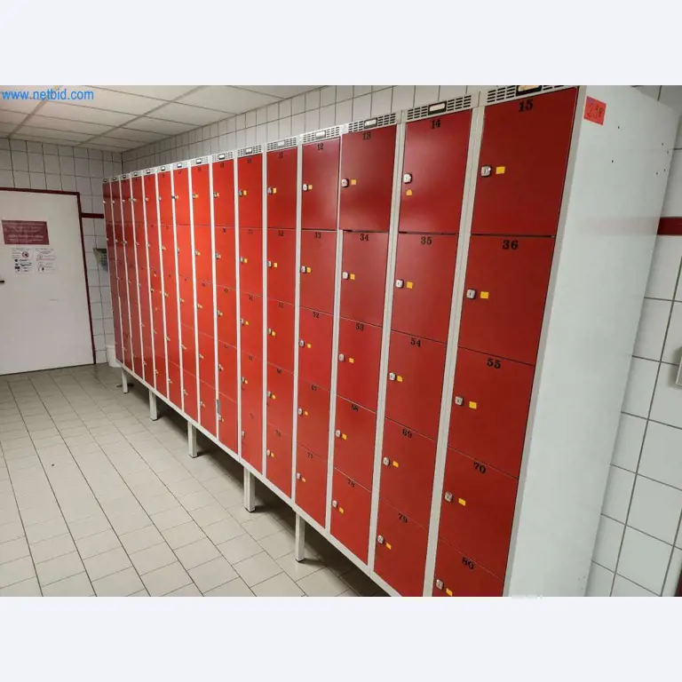 Well-maintained machines of a bakery manufacturer-1