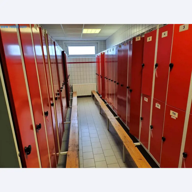 Gepflegte Maschinen eines Backwarenherstellers-2