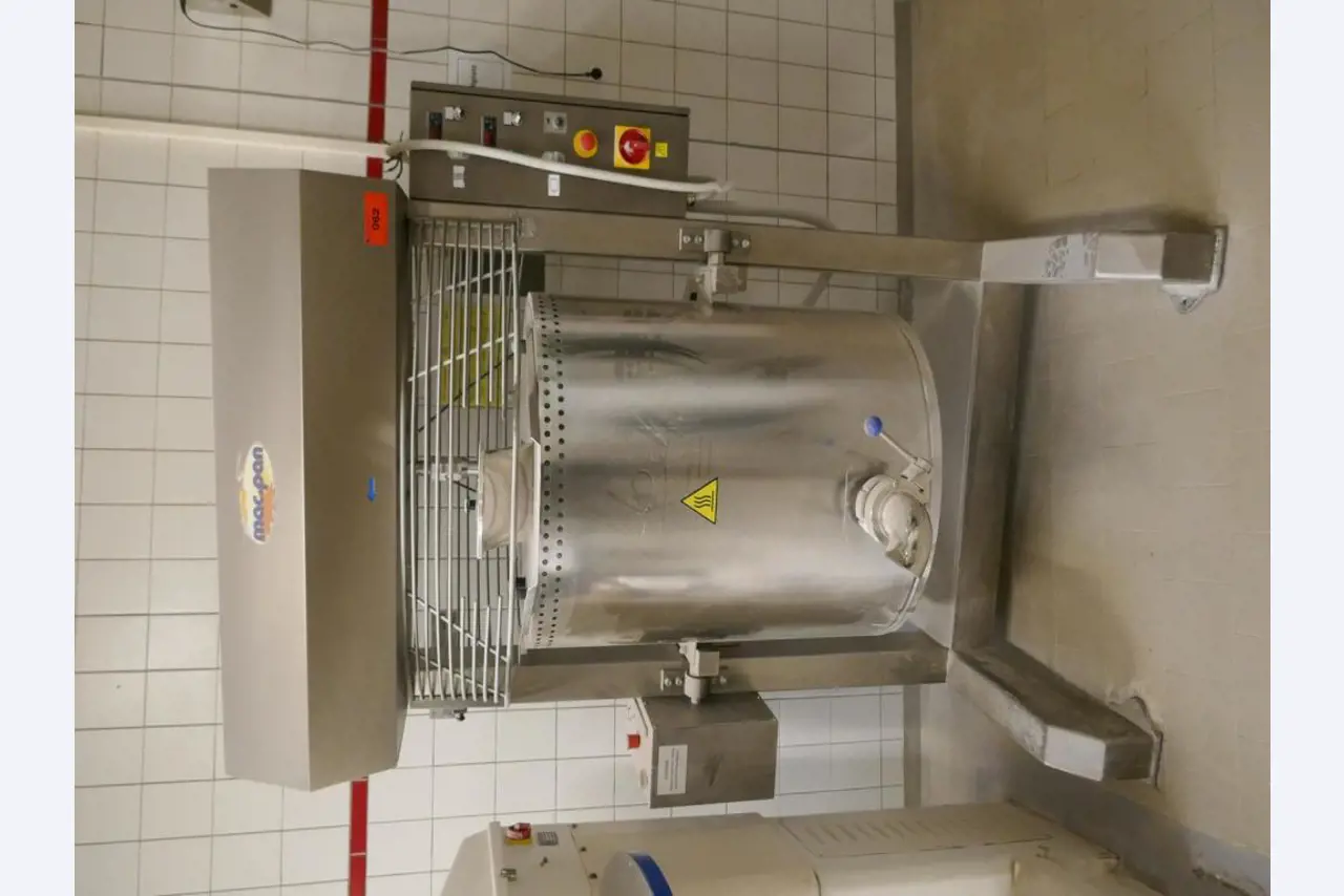 Machines entretenues d'un fabricant de produits de boulangerie-1