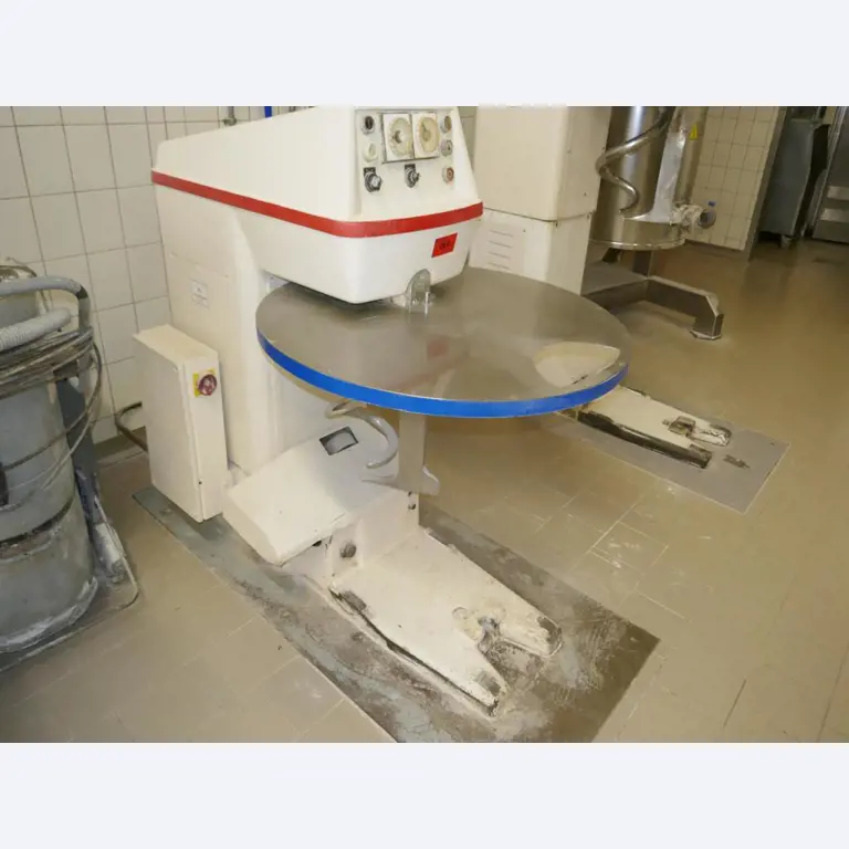 Machines entretenues d'un fabricant de produits de boulangerie-3