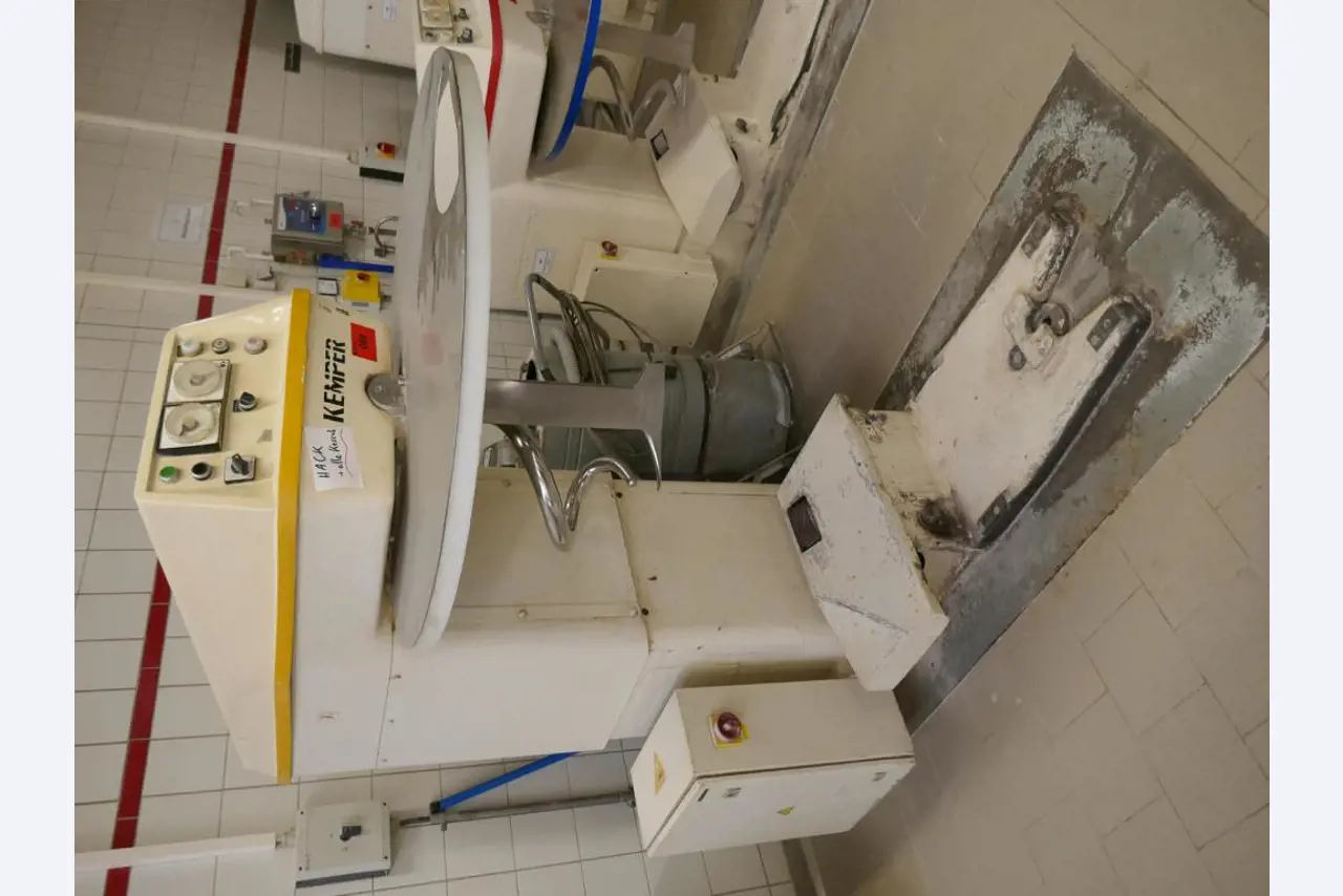 Machines entretenues d'un fabricant de produits de boulangerie-1