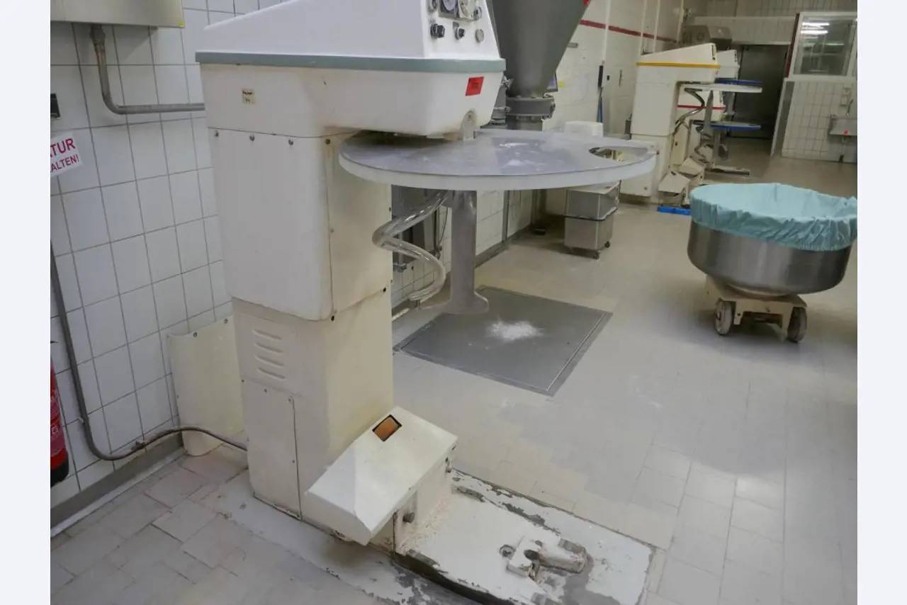 Machines entretenues d'un fabricant de produits de boulangerie-4