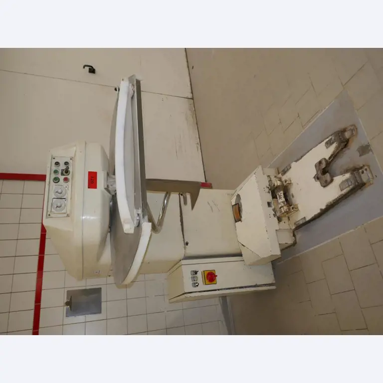 Machines entretenues d'un fabricant de produits de boulangerie-1