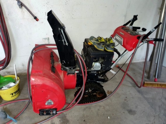 Storage, analysis laboratory and medical technology from the container conversion sector for mobile laboratories and medical technology-10