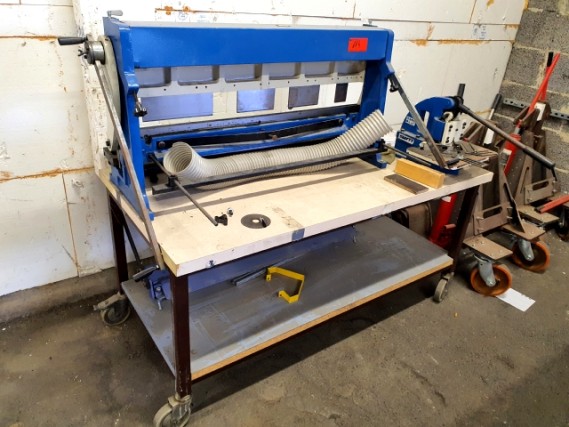 Storage, analysis laboratory and medical technology from the container conversion sector for mobile laboratories and medical technology-8