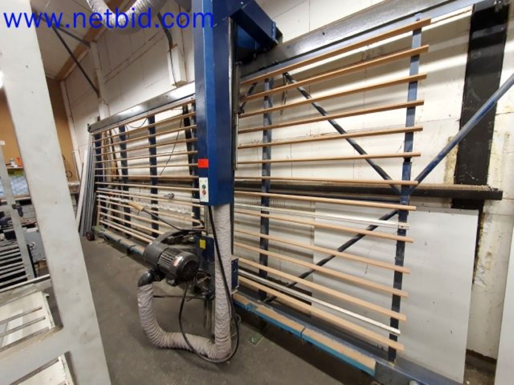 Lager, Analyse-Labor und Medizintechnik aus dem Bereich Containerumbau für mobile Labor und Medizin-Technik-1