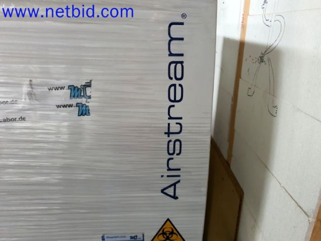 Skladiščenje, analizni laboratorij in medicinska tehnologija iz sektorja predelave zabojnikov za mobilne laboratorije in medicinsko tehnologijo-4