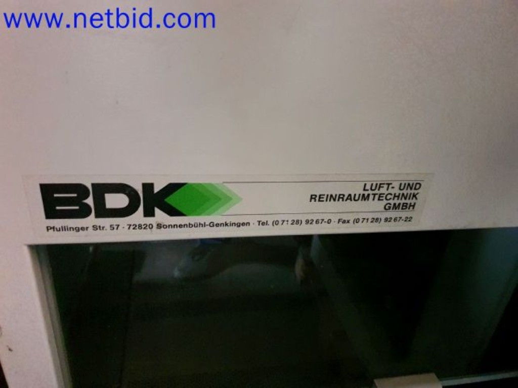 Skladiščenje, analizni laboratorij in medicinska tehnologija iz sektorja predelave zabojnikov za mobilne laboratorije in medicinsko tehnologijo-8