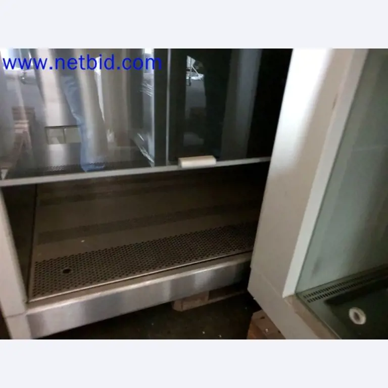 Storage, analysis laboratory and medical technology from the container conversion sector for mobile laboratories and medical technology-9