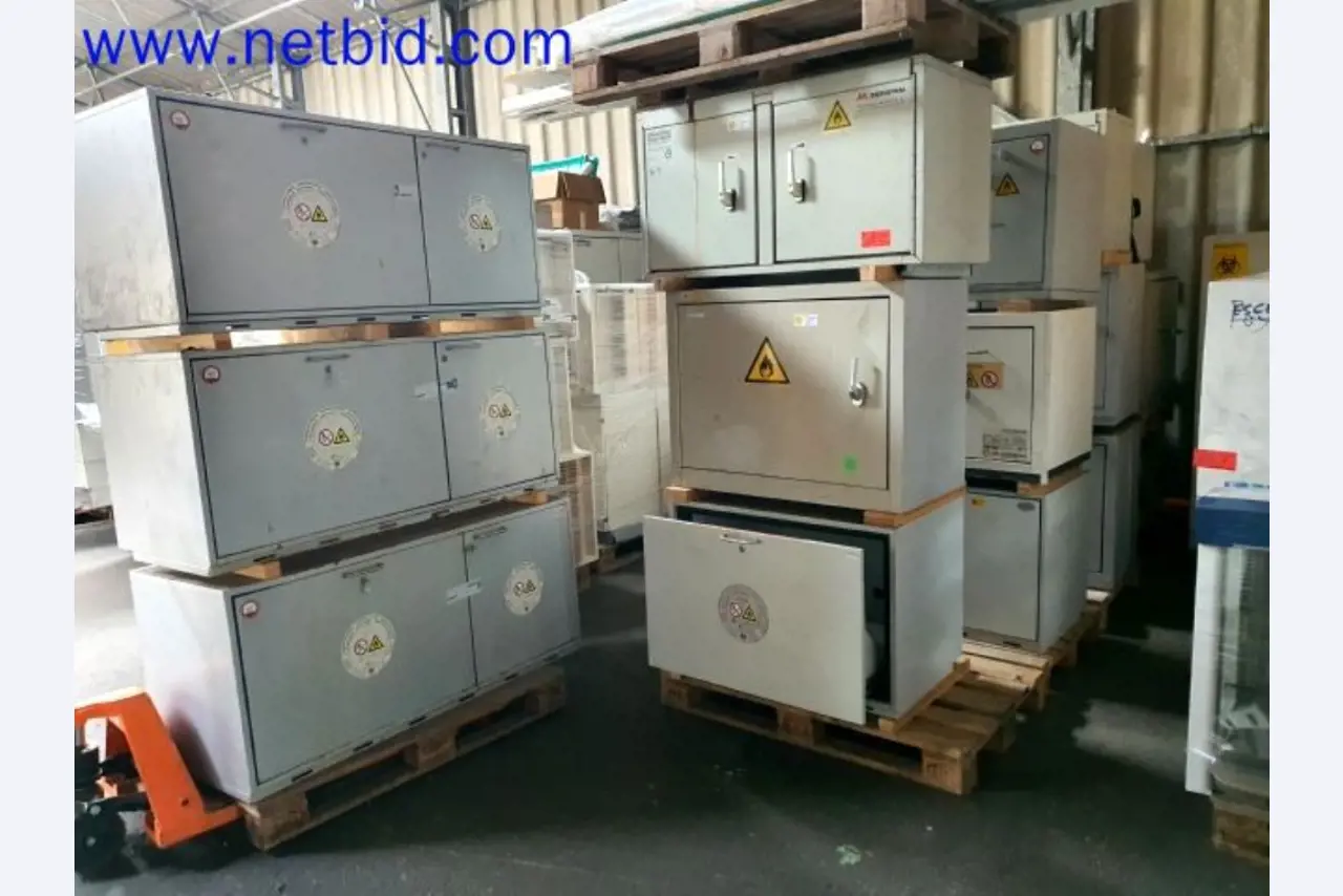 Skladovací, analytické laboratoře a zdravotnická technika z oblasti přestavby kontejnerů pro mobilní laboratoře a zdravotnickou techniku-1