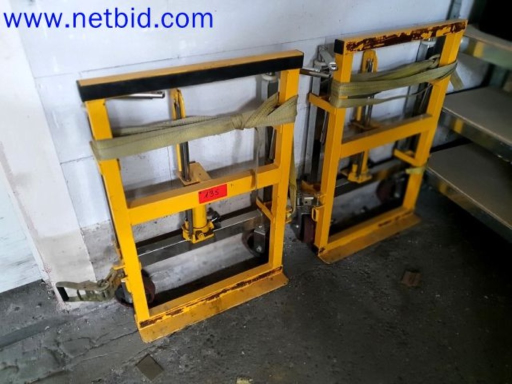 Skladovací, analytické laboratoře a zdravotnická technika z oblasti přestavby kontejnerů pro mobilní laboratoře a zdravotnickou techniku-1