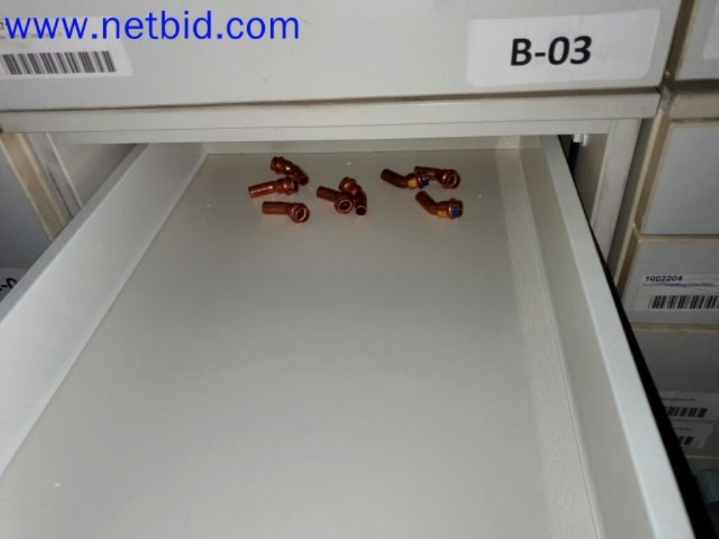 Skladovací, analytické laboratoře a zdravotnická technika z oblasti přestavby kontejnerů pro mobilní laboratoře a zdravotnickou techniku-5