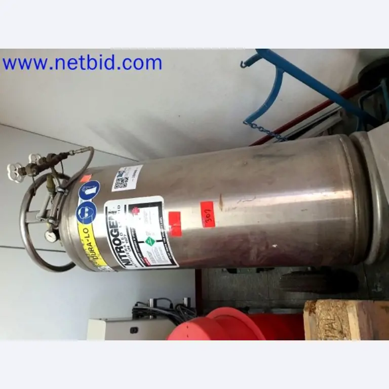 Skladovací, analytické laboratoře a zdravotnická technika z oblasti přestavby kontejnerů pro mobilní laboratoře a zdravotnickou techniku-2