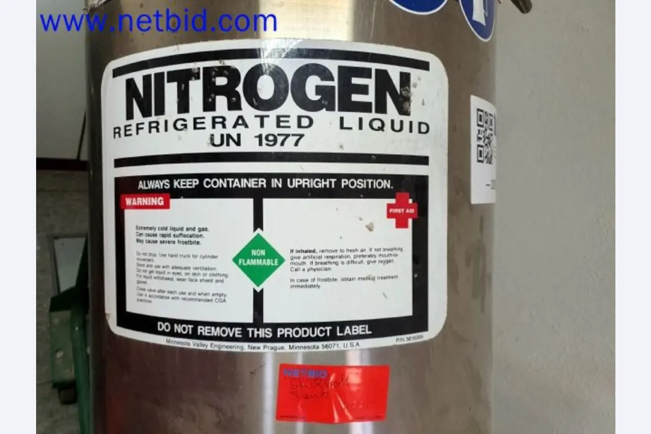 Skladovací, analytické laboratoře a zdravotnická technika z oblasti přestavby kontejnerů pro mobilní laboratoře a zdravotnickou techniku-4