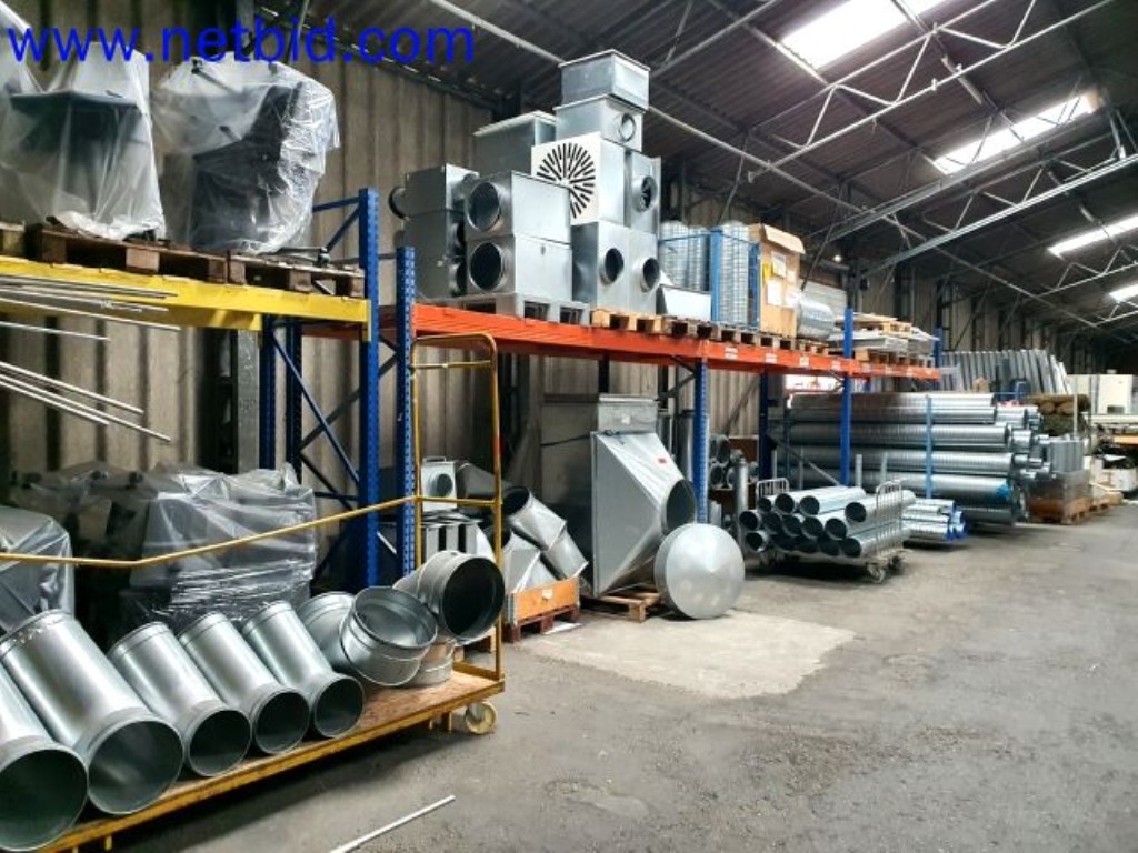 Storage, analysis laboratory and medical technology from the container conversion sector for mobile laboratories and medical technology-1