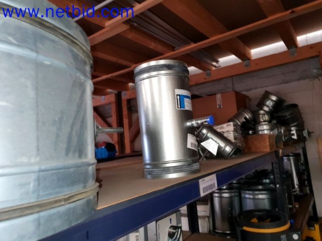 Storage, analysis laboratory and medical technology from the container conversion sector for mobile laboratories and medical technology-2