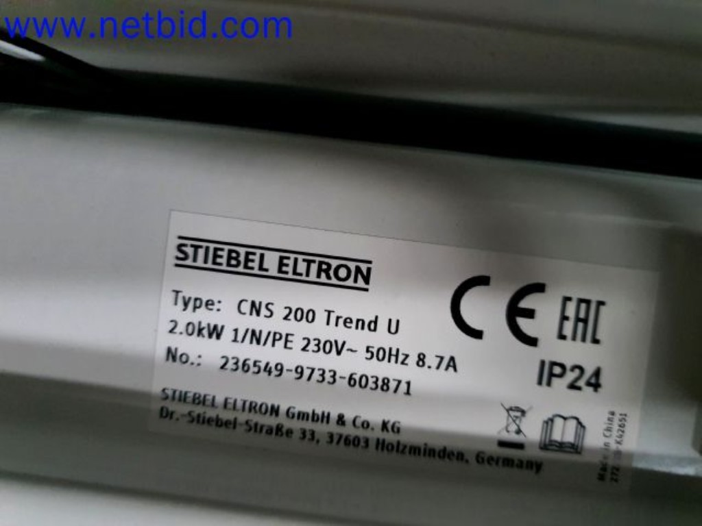 Lager, Analyse-Labor und Medizintechnik aus dem Bereich Containerumbau für mobile Labor und Medizin-Technik-3