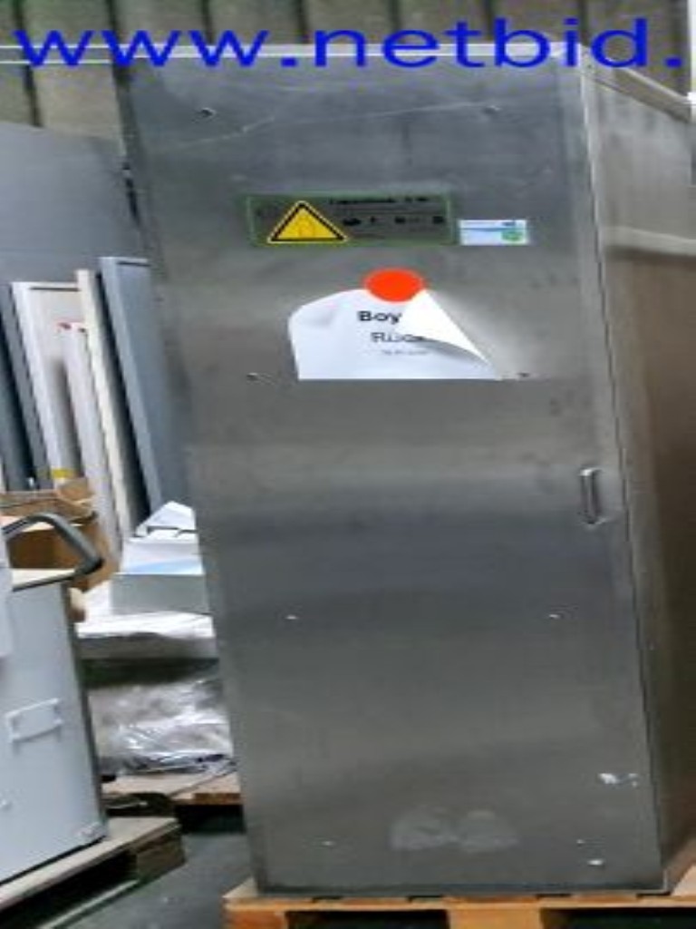 Lager, Analyse-Labor und Medizintechnik aus dem Bereich Containerumbau für mobile Labor und Medizin-Technik-1