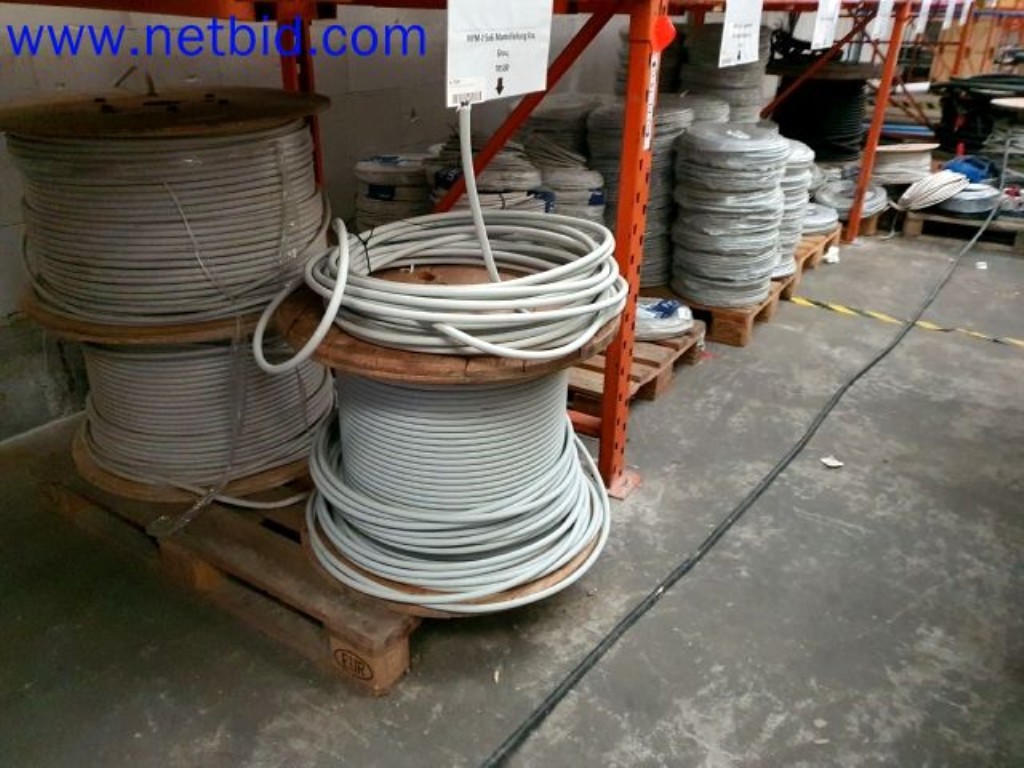 Skladovací, analytické laboratoře a zdravotnická technika z oblasti přestavby kontejnerů pro mobilní laboratoře a zdravotnickou techniku-11