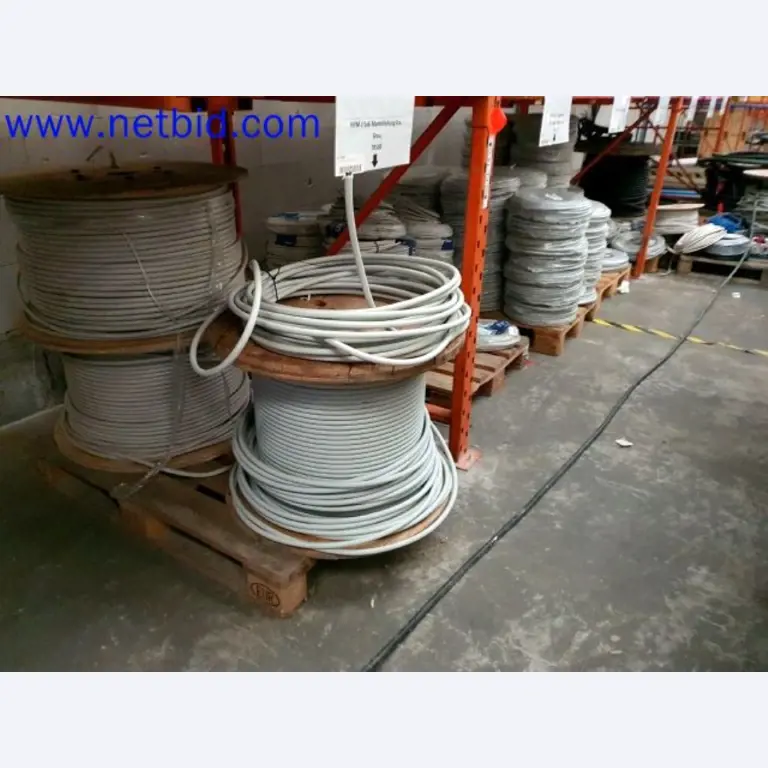 Skladovací, analytické laboratoře a zdravotnická technika z oblasti přestavby kontejnerů pro mobilní laboratoře a zdravotnickou techniku-11