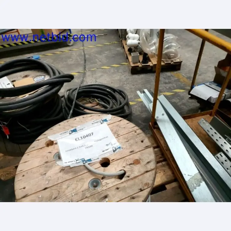 Skladovací, analytické laboratoře a zdravotnická technika z oblasti přestavby kontejnerů pro mobilní laboratoře a zdravotnickou techniku-12