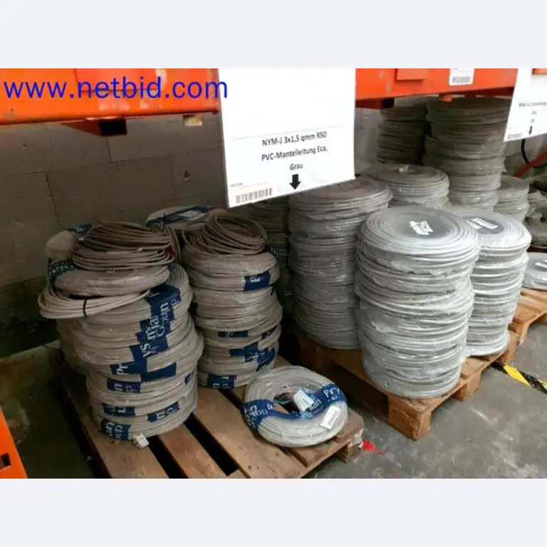 Skladovací, analytické laboratoře a zdravotnická technika z oblasti přestavby kontejnerů pro mobilní laboratoře a zdravotnickou techniku-3